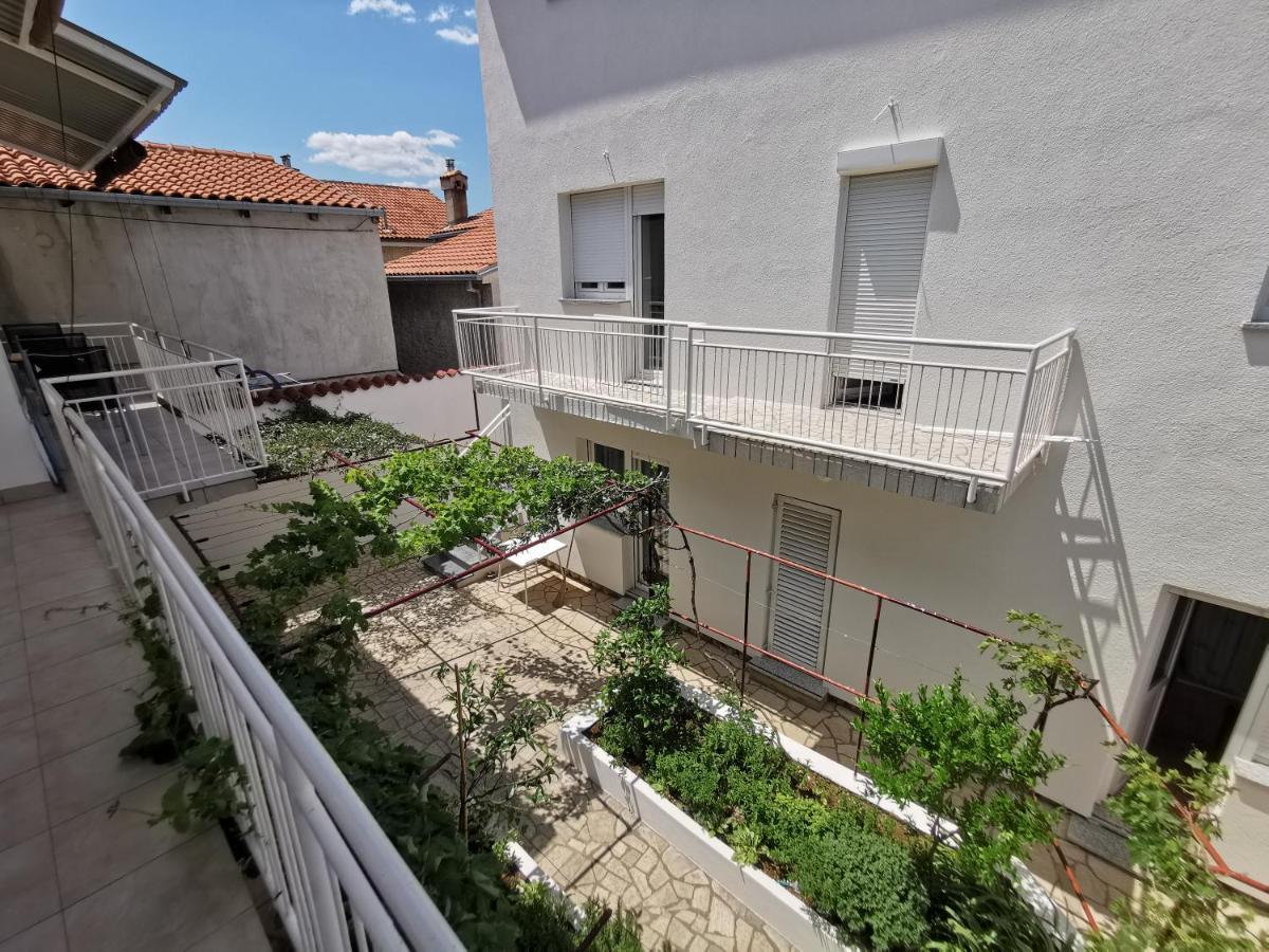 סלצה Studio Apartments Jasminka מראה חיצוני תמונה